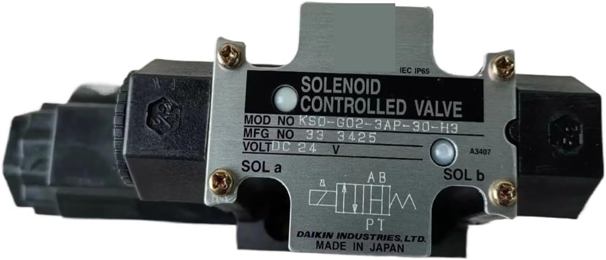 佐々木英夫（日本山林美術協会名誉会長）油彩画15号『早春の山里』1947